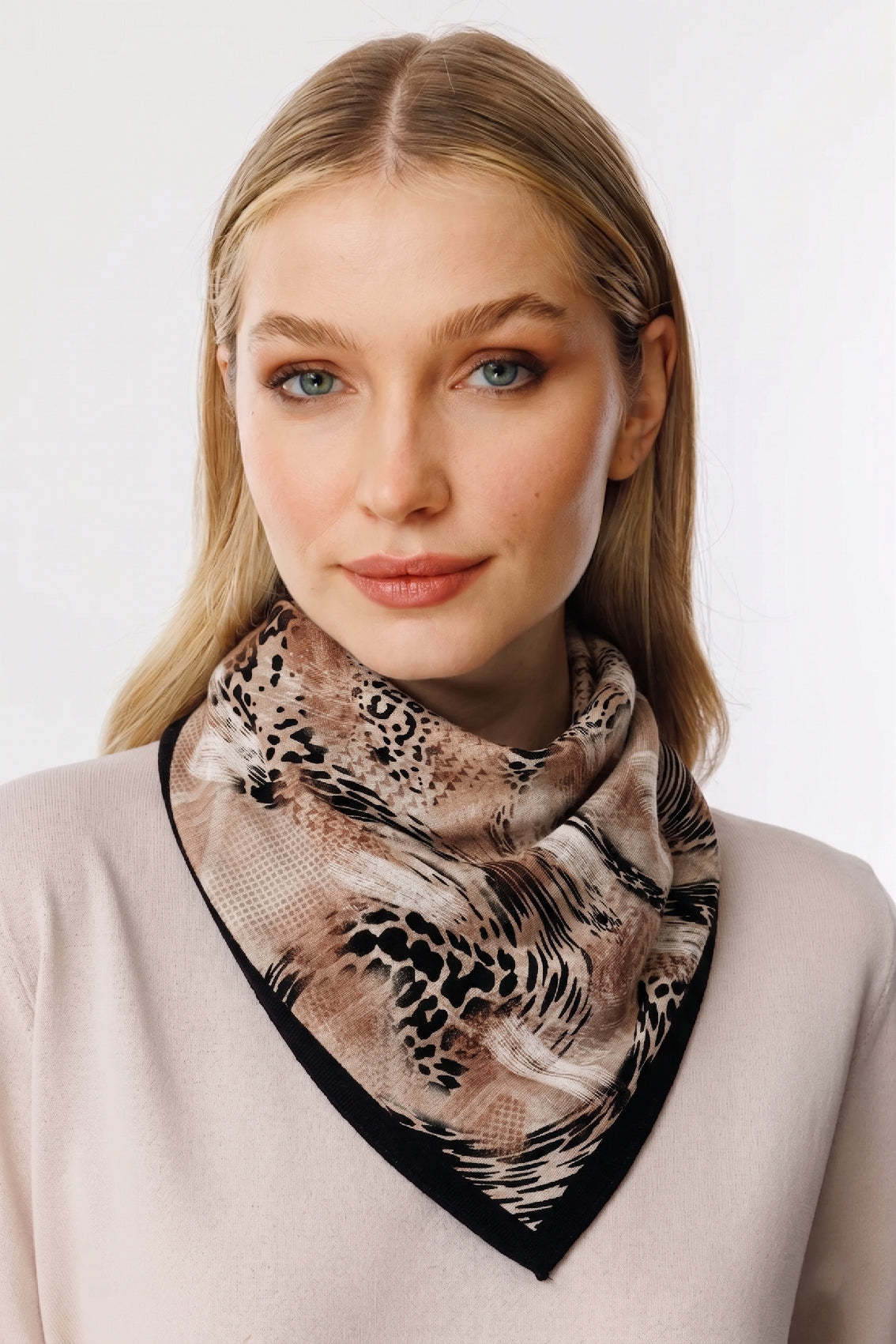 Velora — Artisan Touch FLR No.11